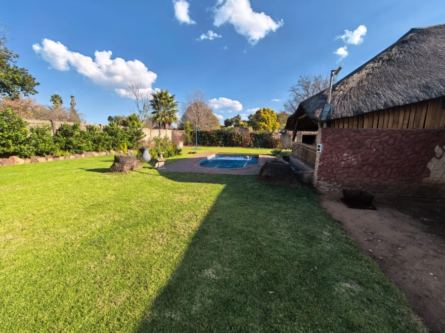 4 Bedroom Property for Sale in Parys Free State